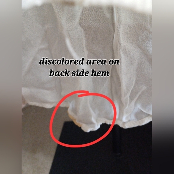 An Elegant Vintage Lace Trimmed Handmade Slip Wedding Dress - Picture 14 of 16